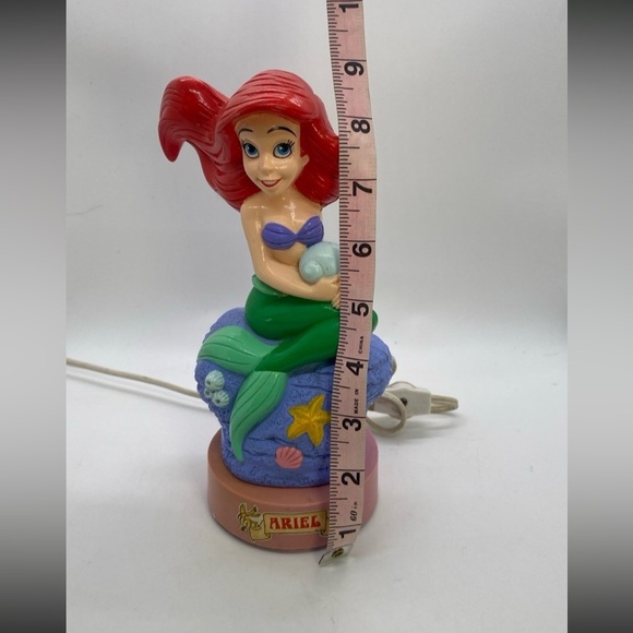 Vintage The Little Mermaid Night Light Lamp, Disney's Ariel Light Up Figure 9” - Picture 3 of 10